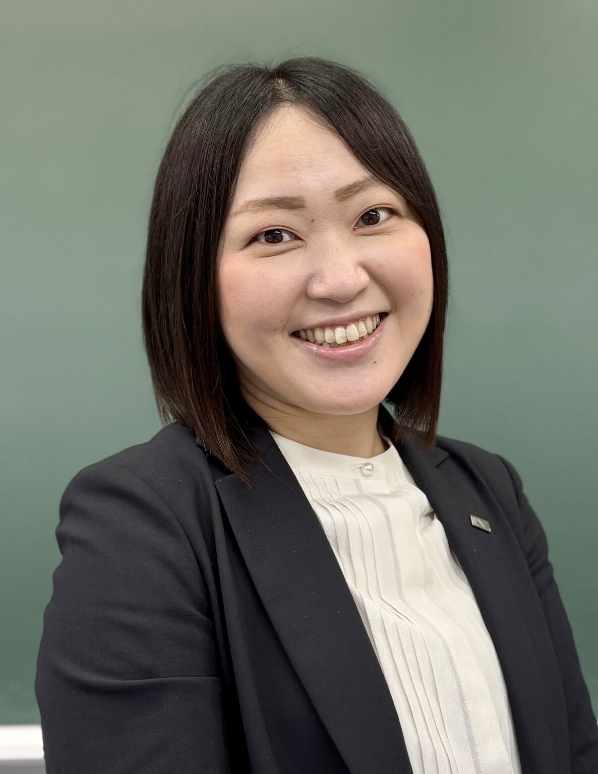 真柄 詩織